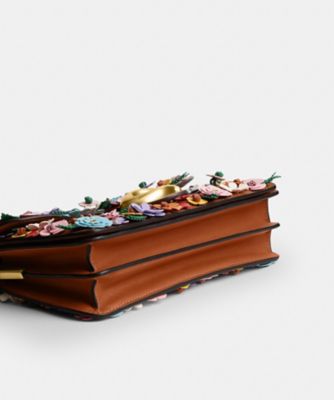 タビー ショルダー バッグ 26・フローラル アップリケ | COACH
